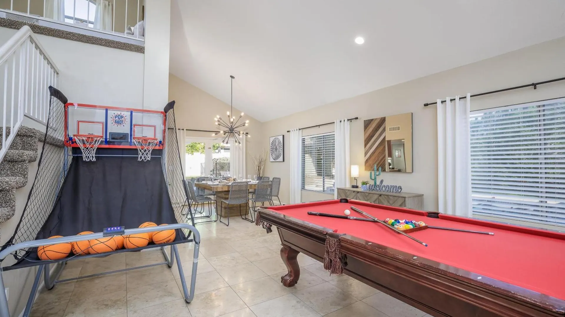 בית נופש Basketball Game, Heated Pool, Game Room, More ארצות הברית